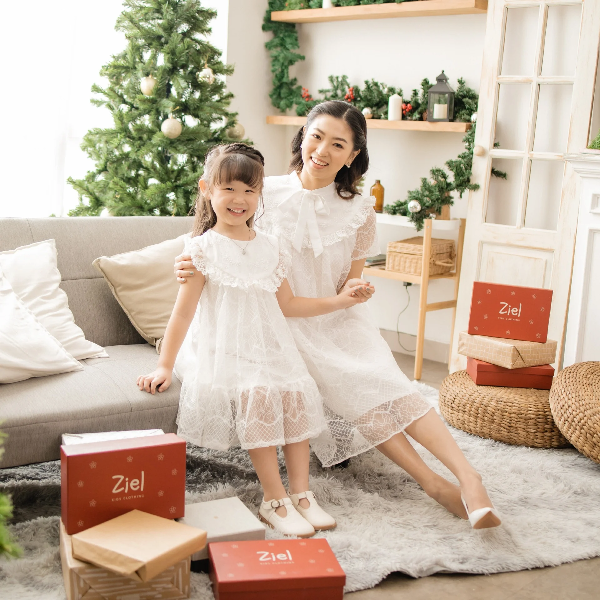 Kylie Dress - CHRISTMAS - Image 5