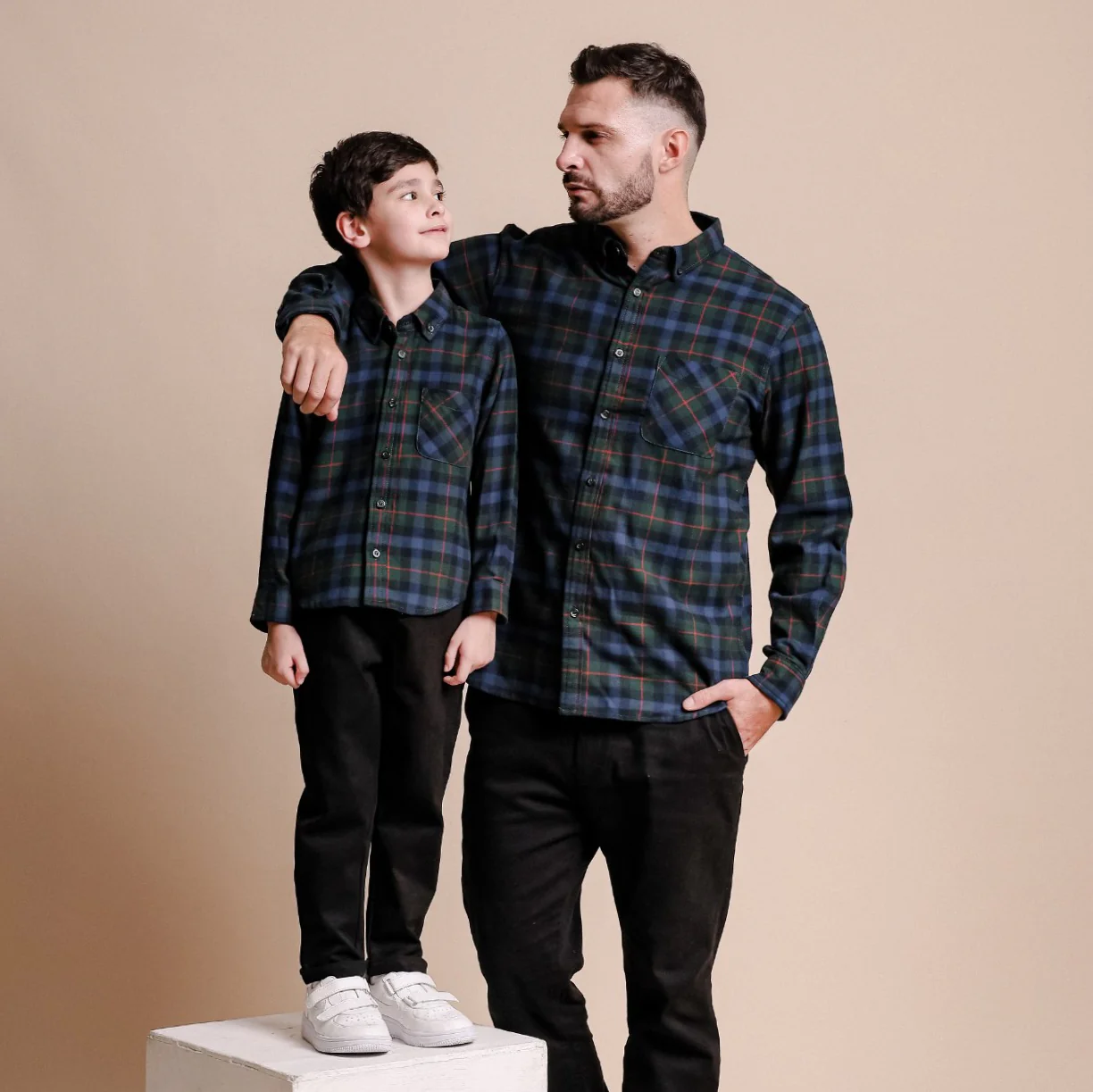 Simon Top - CHRISTMAS - Image 8