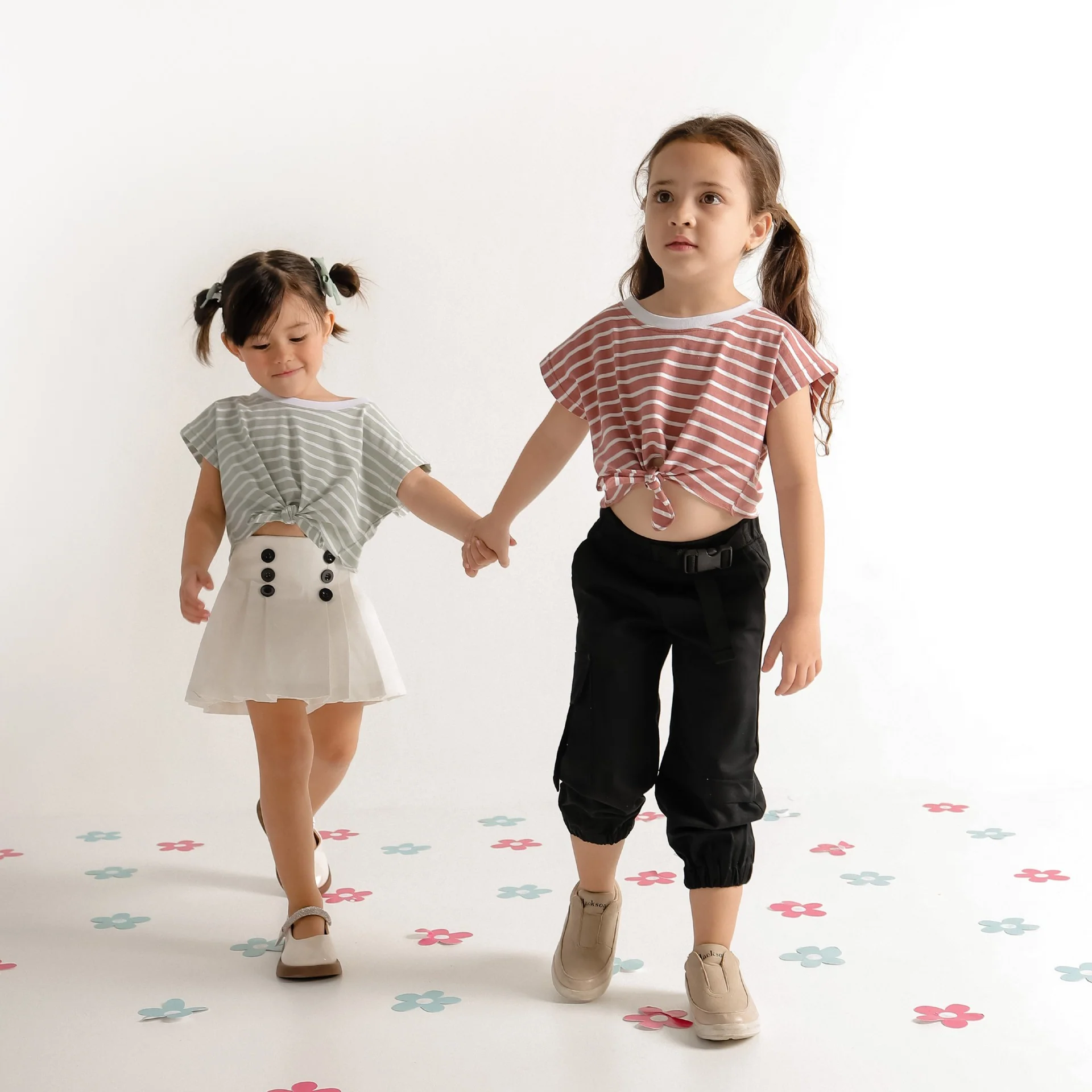 Kana Oversized Crop Top - Image 4