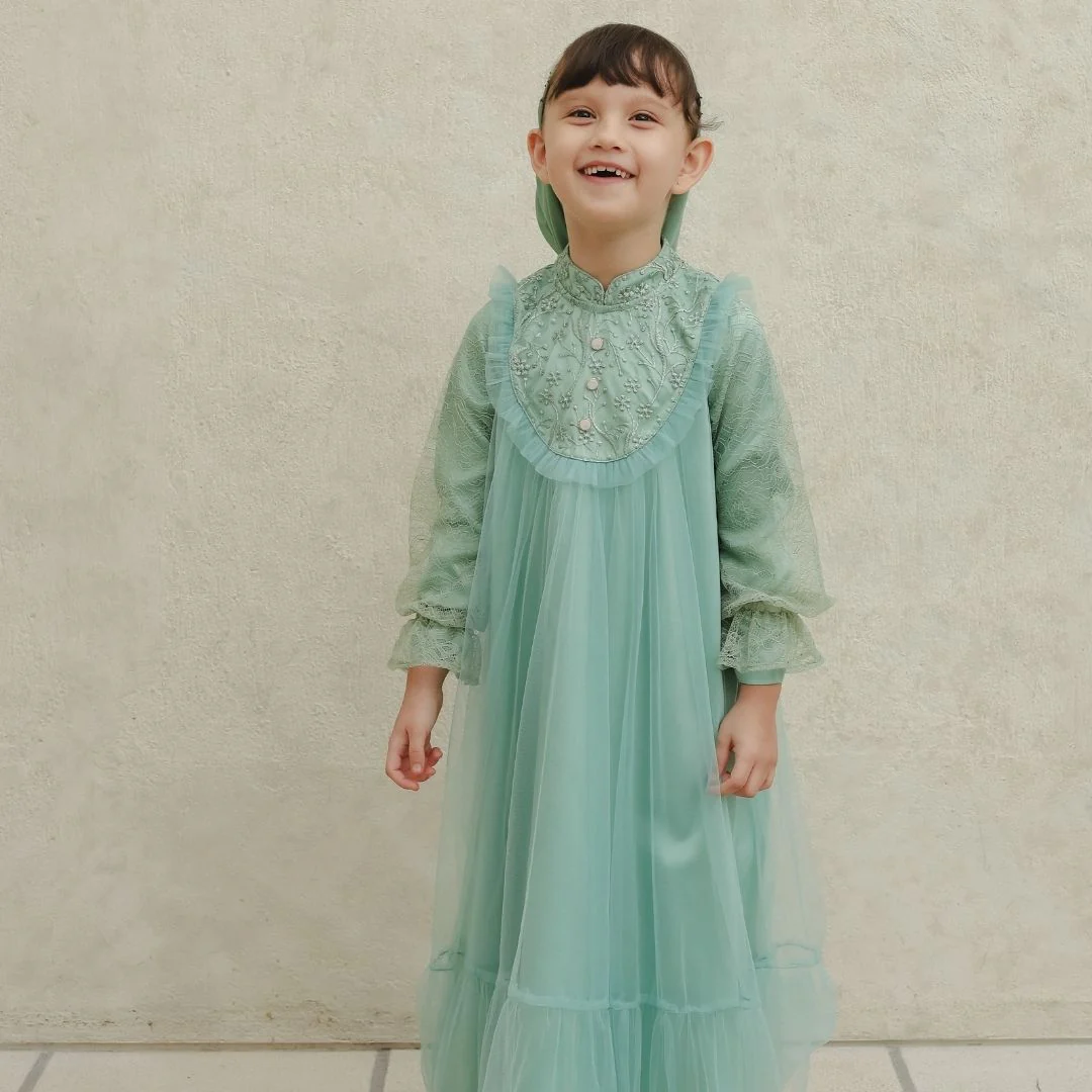 ZIEL KIDS - Najwa Dress Gamis Raya Terusan Satin Premium Couple Mom & Girl - Image 3
