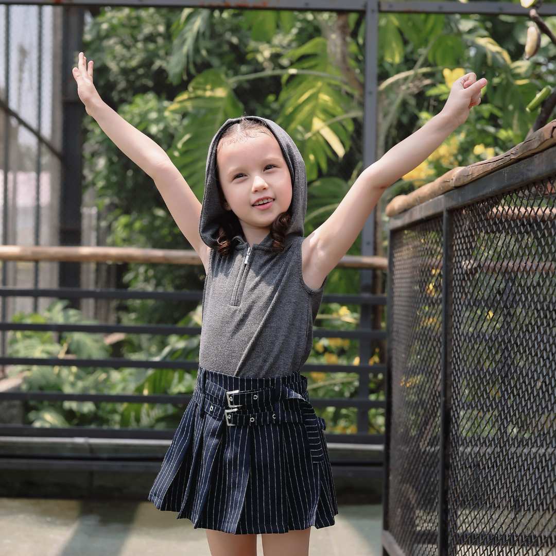Thea Top - Image 11
