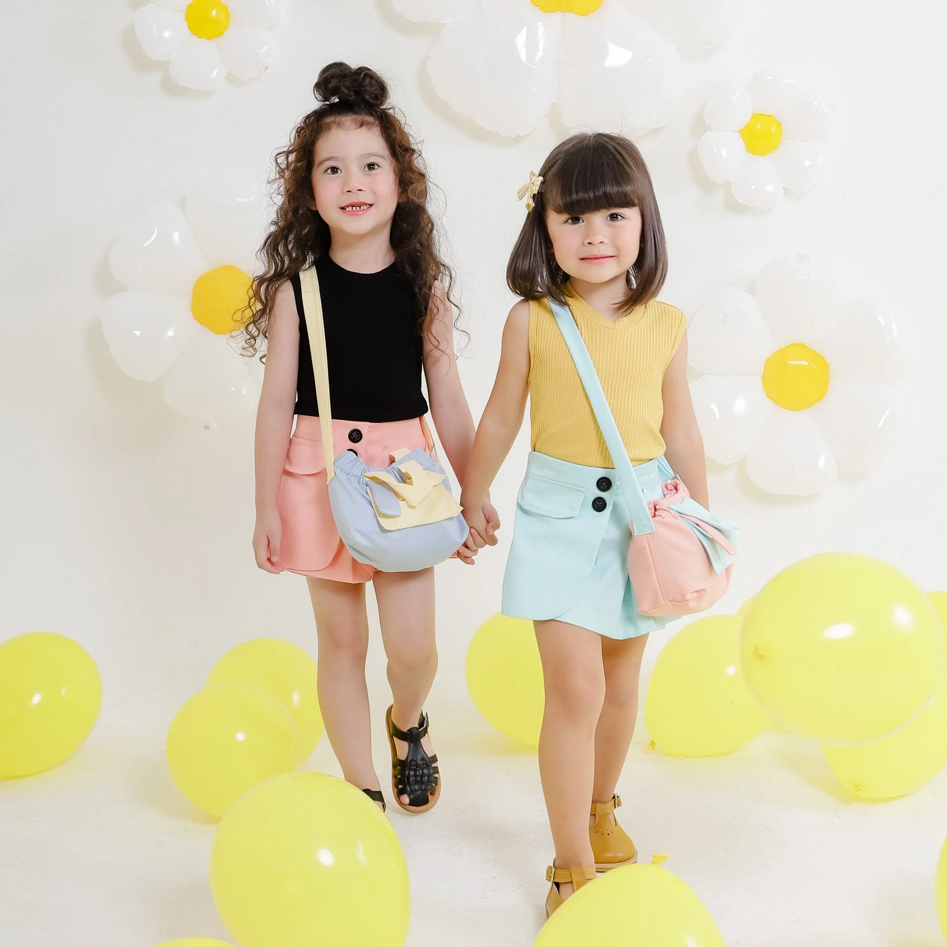 Nuna Slingbag - Image 9