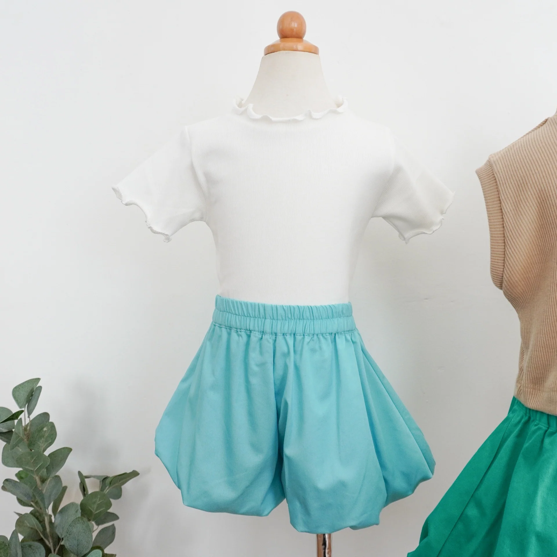 Oddy Pants - Image 4