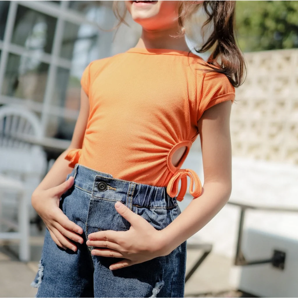 Yura Crop Top - Image 6